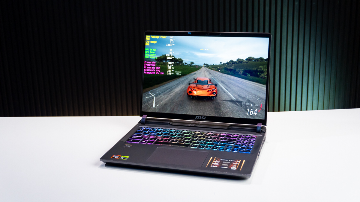 Đánh giá MSI Vector A16 HX AI phiên bản Ryzen 9 8940HX: Cấu hình khủng bị "nghẽn" bởi RAM và SSD?