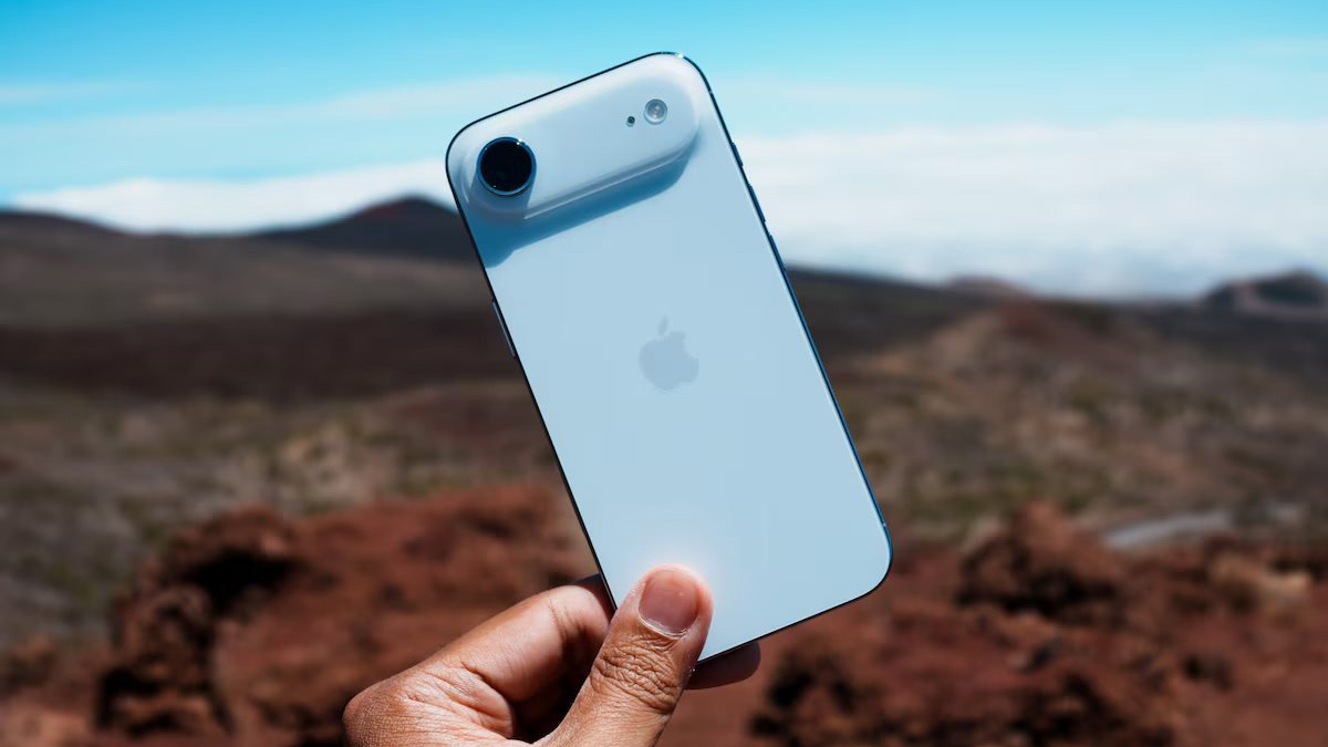 iPhone Air đánh bại Galaxy S25 Edge trong bài kiểm tra thời lượng pin