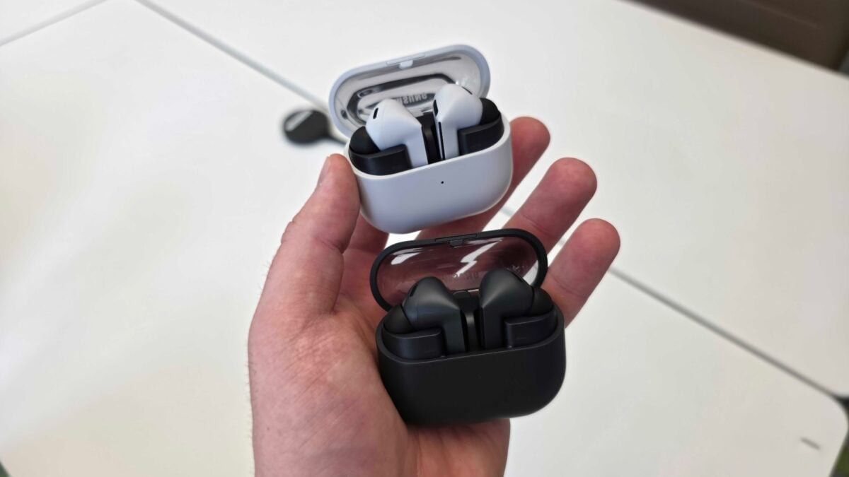 Galaxy Buds3 FE ra mắt: Thiết kế mới, driver 11mm và pin 30 giờ, giá 3.92 triệu đồng