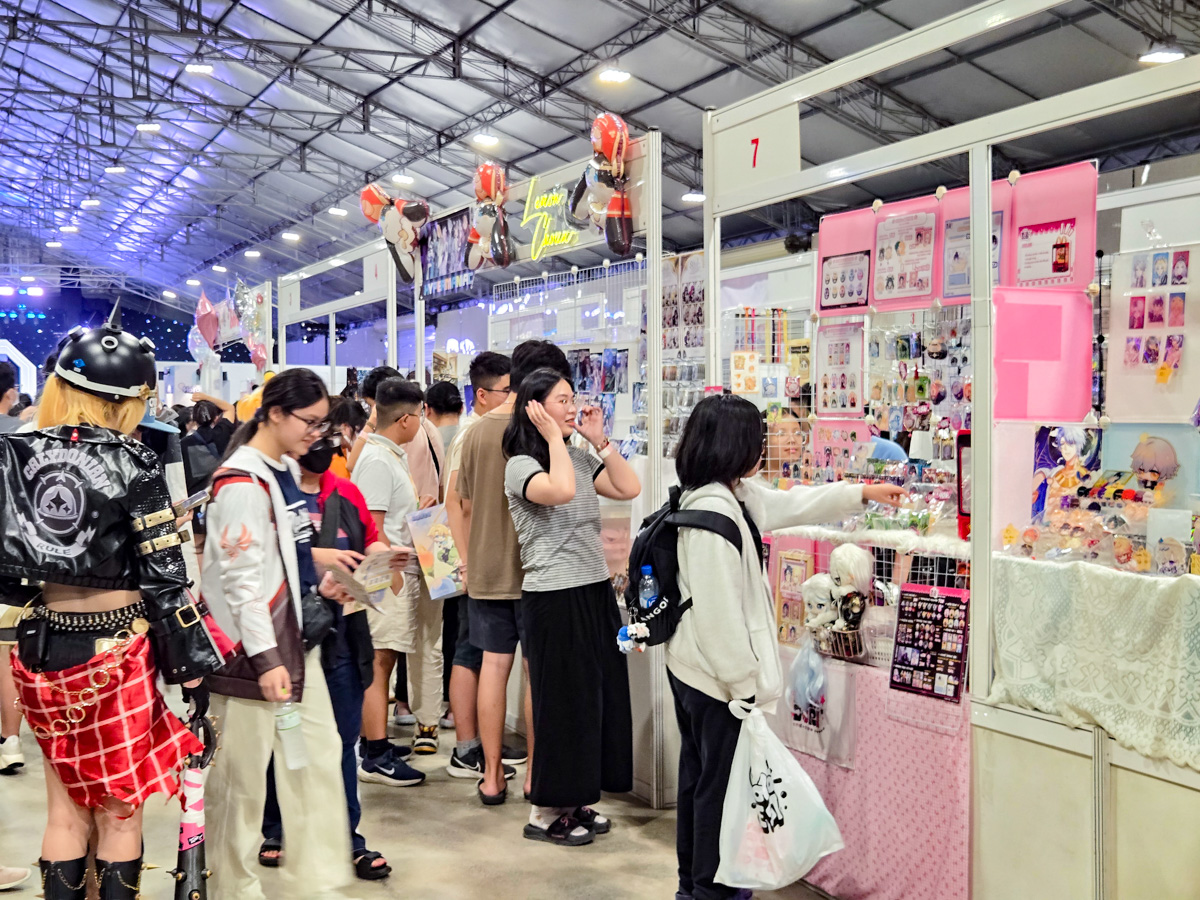 Mời bạn tham quan HoYo FEST 2025 qua ảnh, nhiều hoạt động sôi động và thú vị