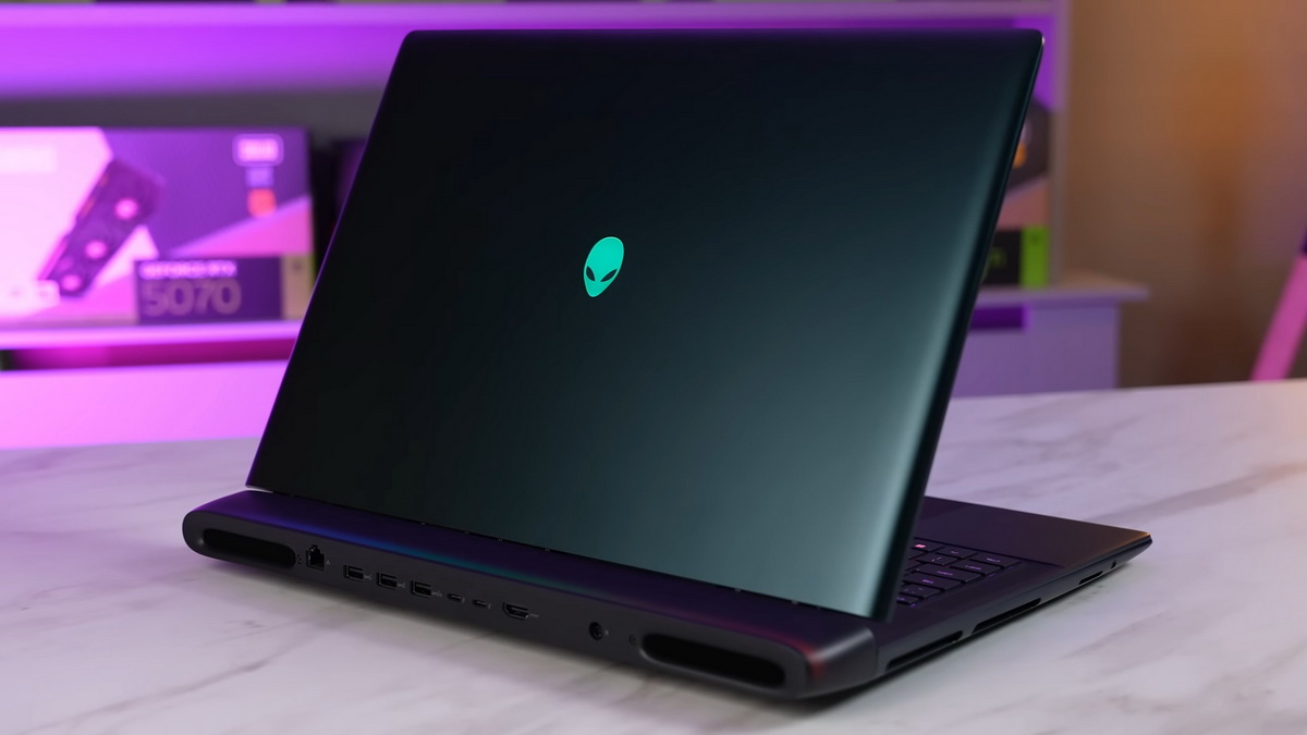 Đánh giá Alienware 18 Area-51