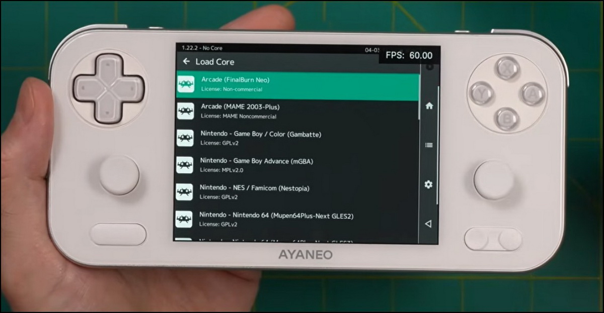 Đánh giá máy game retro AYANEO Pocket S Mini