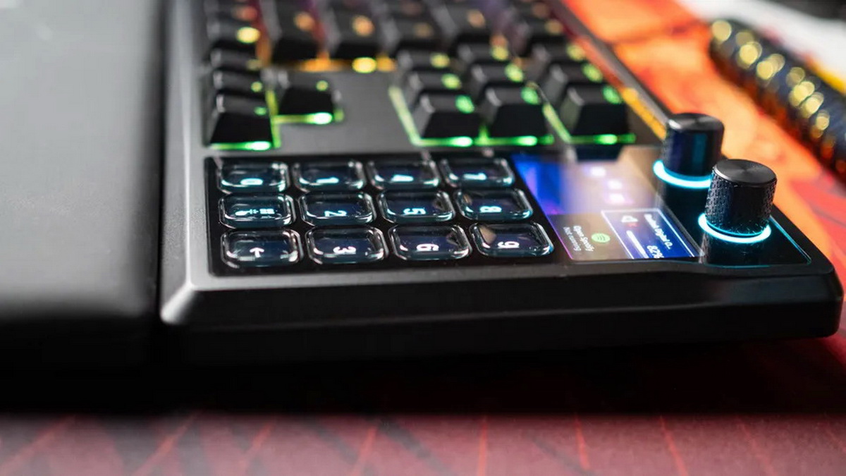 Đánh giá Corsair Galleon 100