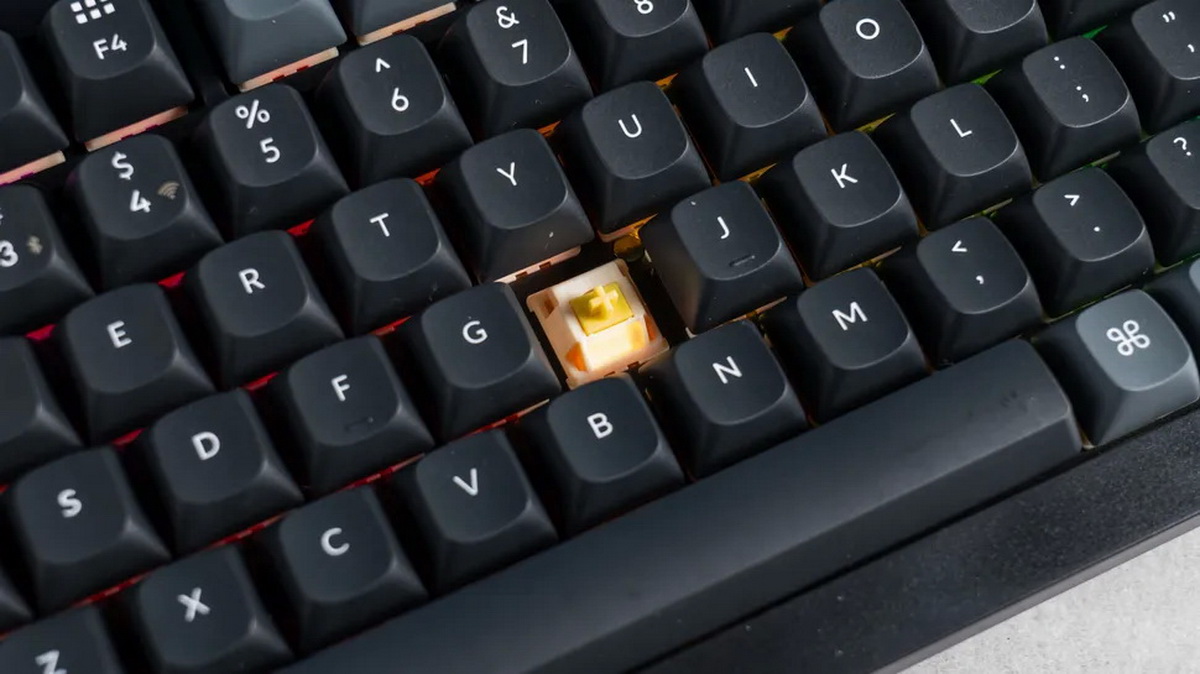 Đánh giá Keychron V1 Ultra 8K