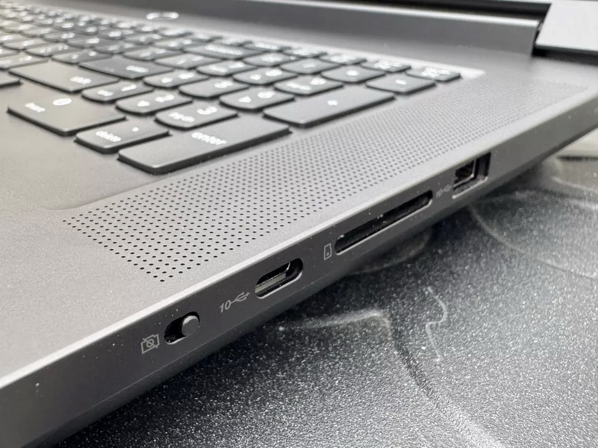 Đánh giá Lenovo Legion 9i Gen 10: Hoàn hảo để thay desktop