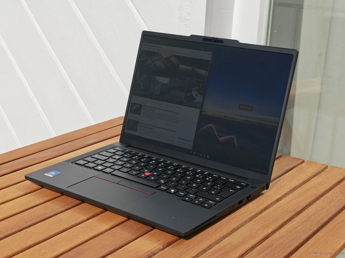 Đánh giá Lenovo ThinkPad T14 Gen 7
