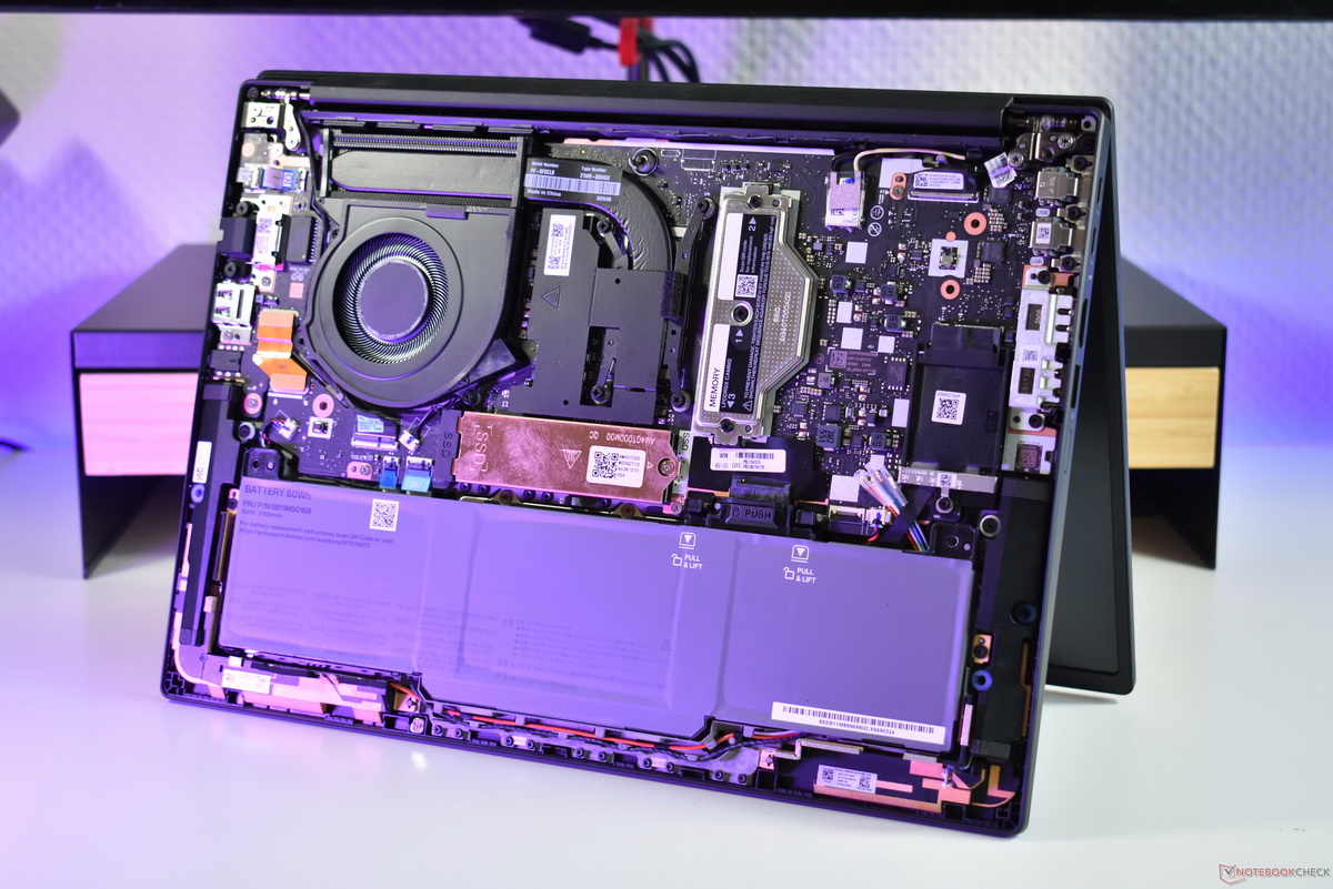 Đánh giá Lenovo ThinkPad T14 Gen 7