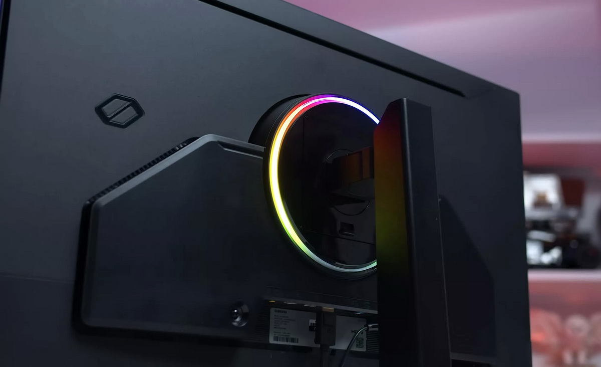Đánh giá Samsung Odyssey G80HS: Màn hình gaming 6K đầu tiên