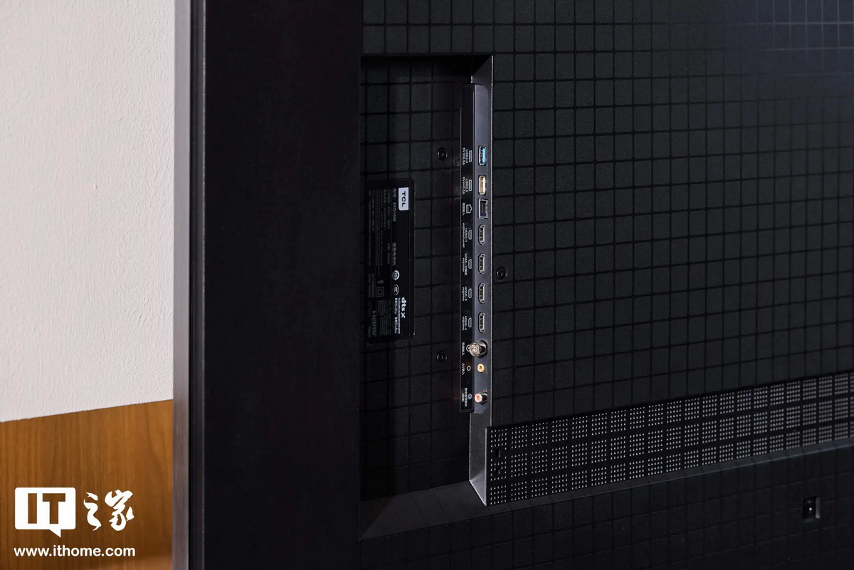 Đánh giá TCL Q10M