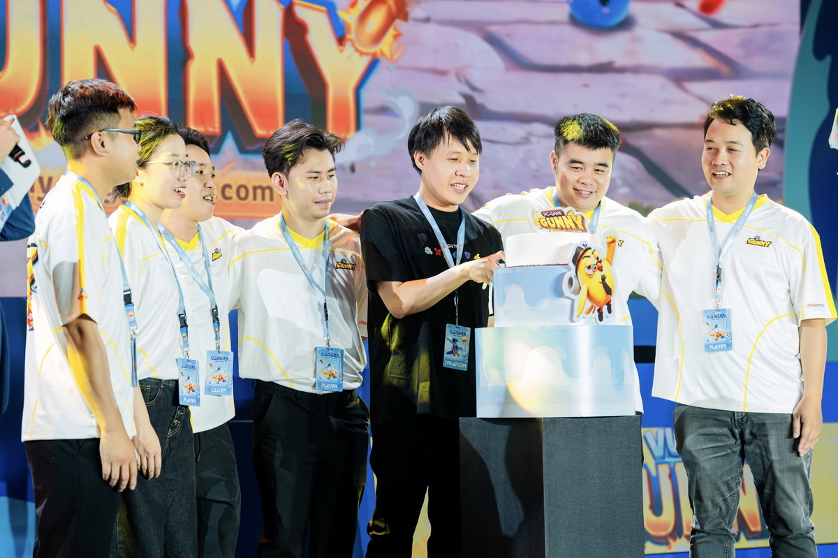 Vũ trụ Gunny đến Gamers Lead The Play bằng showmatch quốc tế và đại tiệc sinh nhật