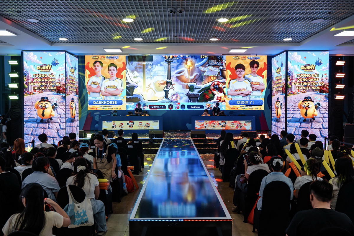Vũ trụ Gunny đến Gamers Lead The Play bằng showmatch quốc tế và đại tiệc sinh nhật