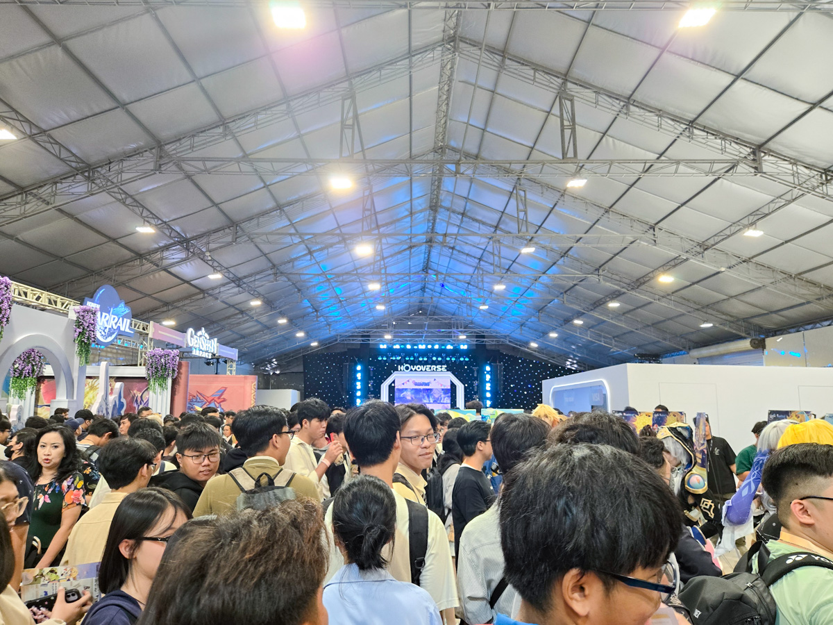 Tham quan HoYoFEST 2025 qua ảnh: Sôi động và thú vị
