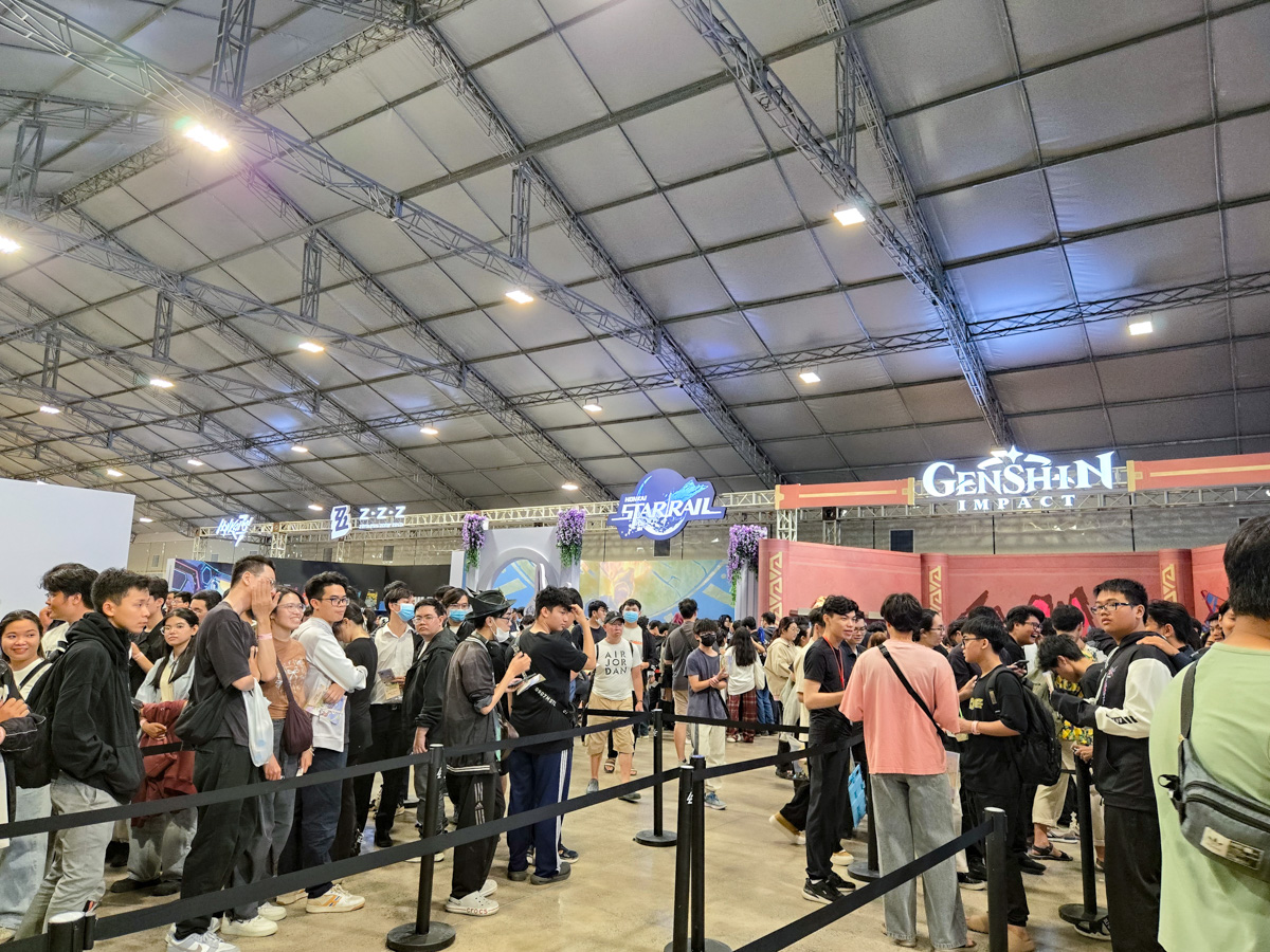 Tham quan HoYoFEST 2025 qua ảnh: Sôi động và thú vị