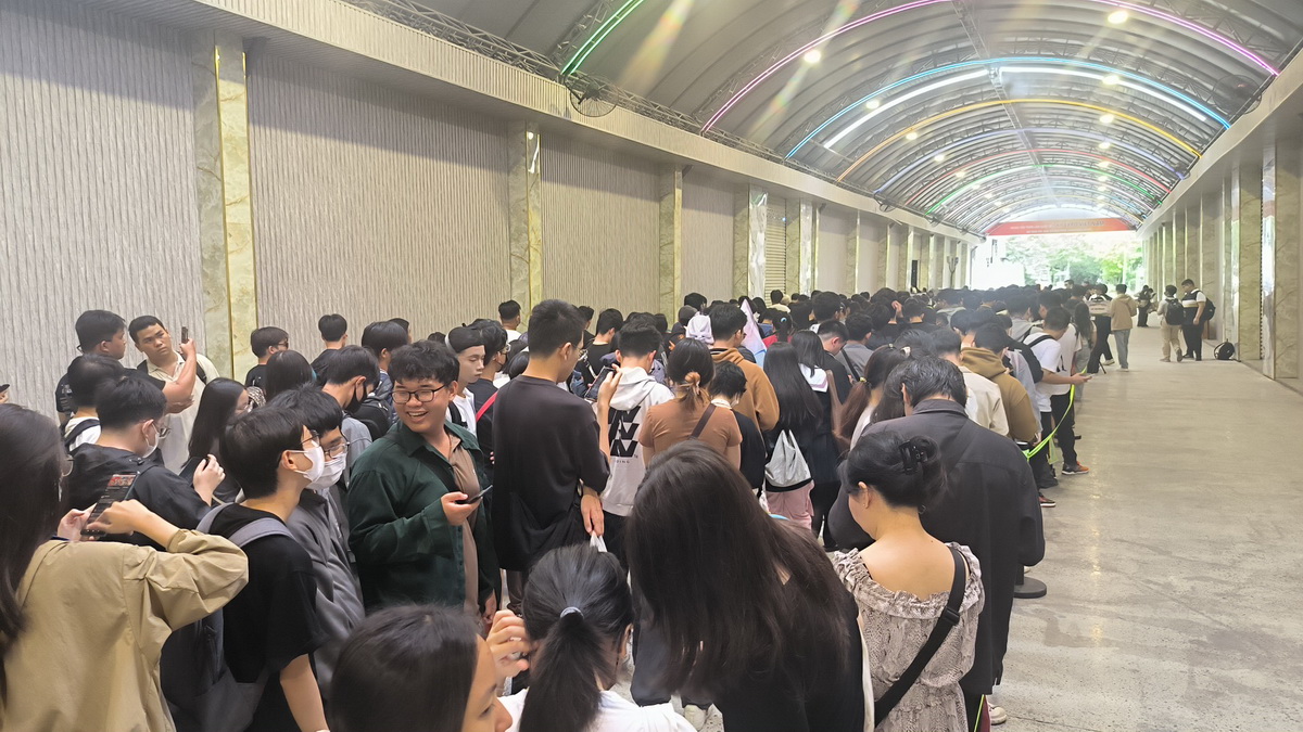 Tham quan HoYoFEST 2025 qua ảnh: Sôi động và thú vị