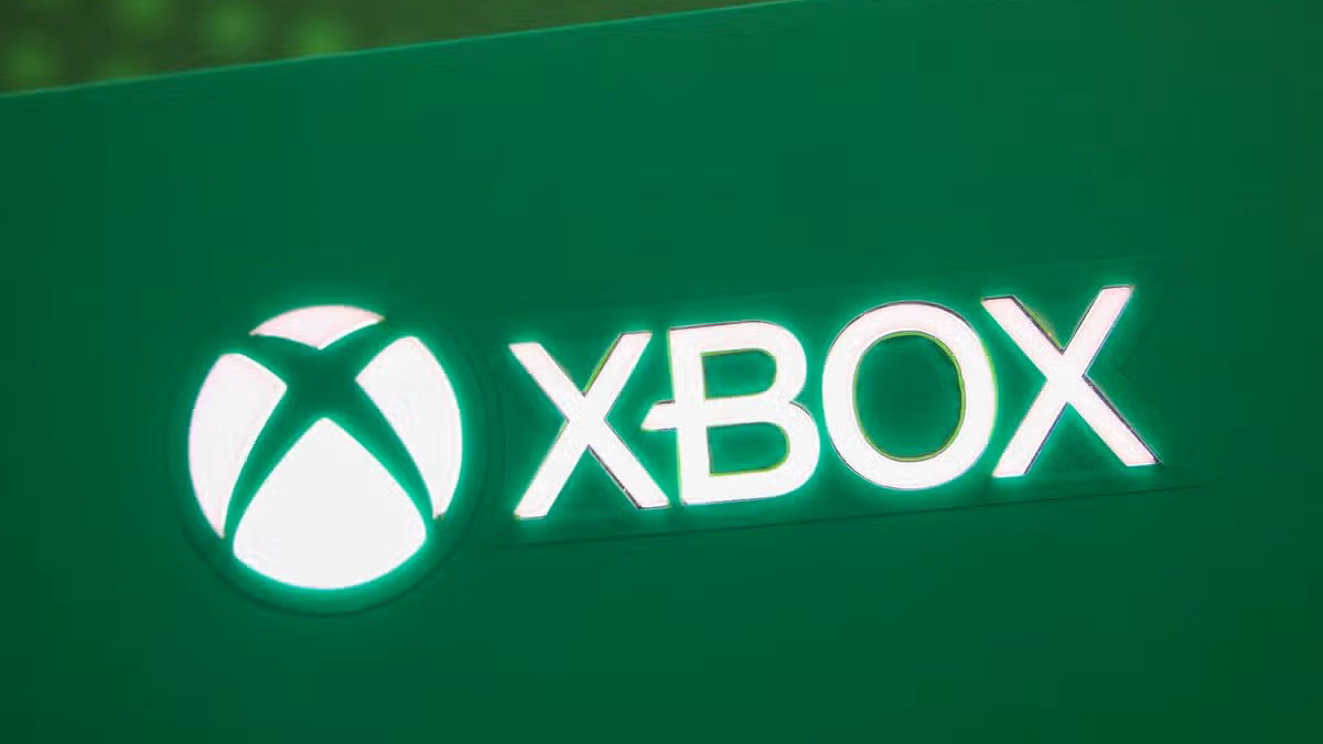 Server Microsoft sập, game thủ PC lẫn Xbox "bó tay" không được chơi game