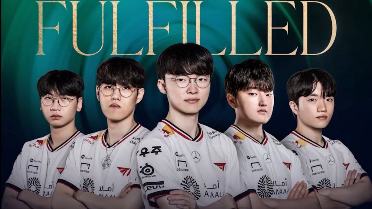 Faker và toàn bộ đội hình T1 chính thức đến Việt Nam gặp gỡ các fan