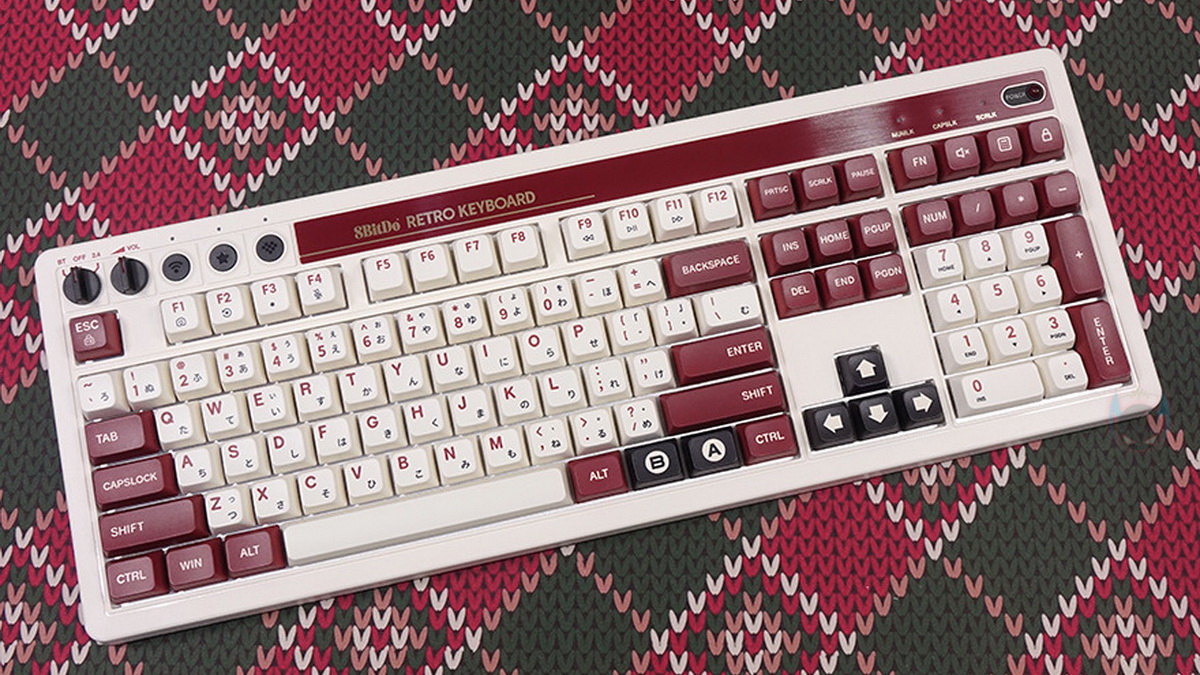 Trên tay 8BitDo Retro 108