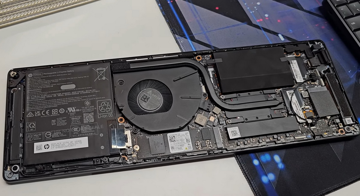 Trên tay EliteBoard G1a – Đã nói đây là PC nhưng không ai tin!