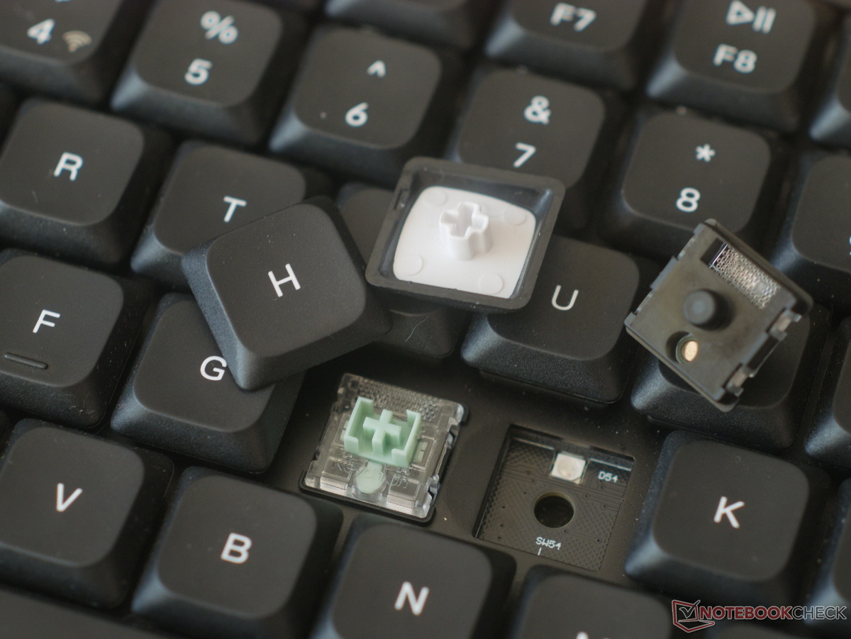 Trên tay Keychron K3 HE: Bàn phím Hall Effect siêu rẻ có tốt không?