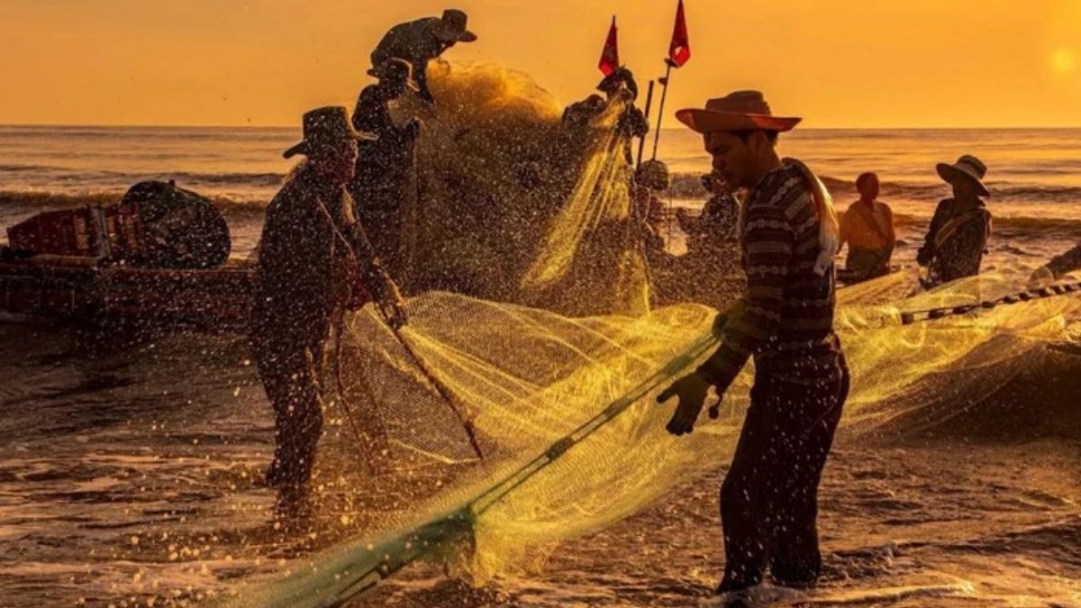 Hình ảnh con người Việt Nam sáng tạo