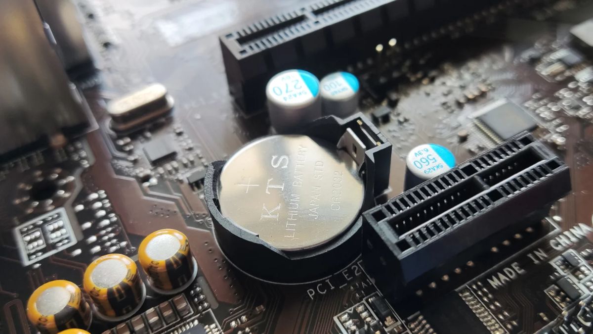 Tìm hiểu các thông tin về CMOS