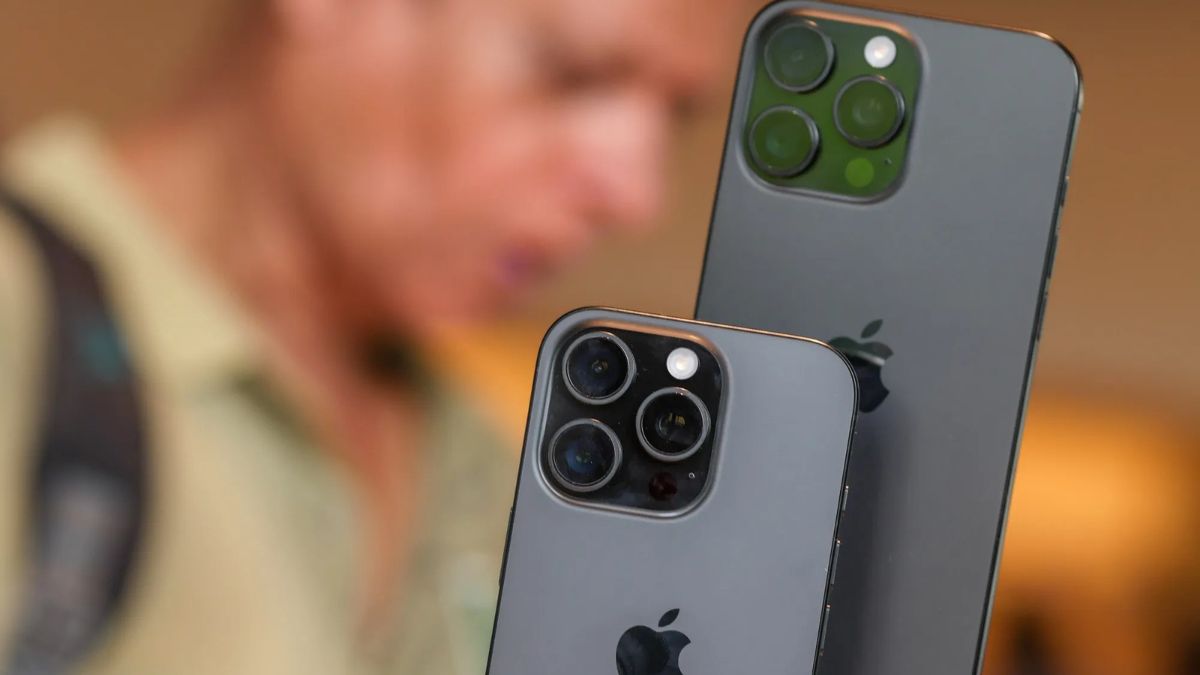 Lựa chọn mua iPhone 16 Pro Max cũ hay mới
