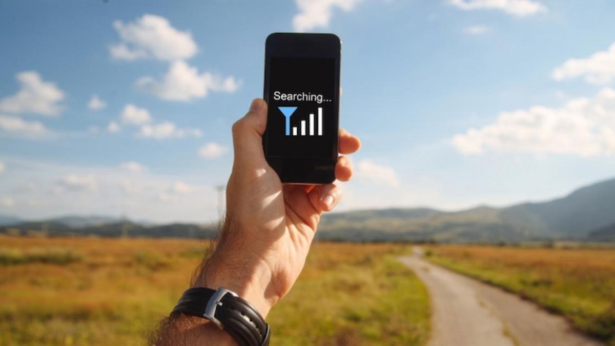 Khắc phục khi điện thoại mất sóng bằng cách di chuyển đến nơi có sóng ổn định