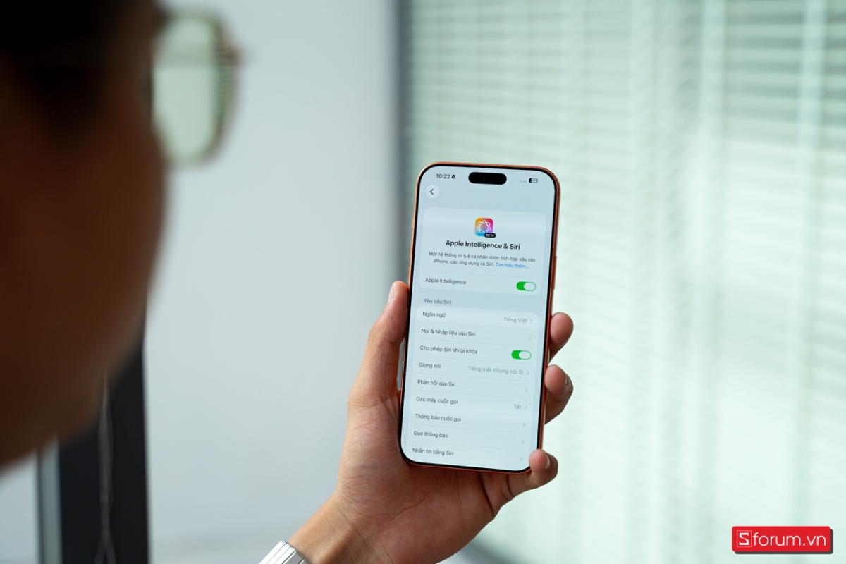 iOS 26.1 Beta mang tới Apple Intelligence tiếng Việt