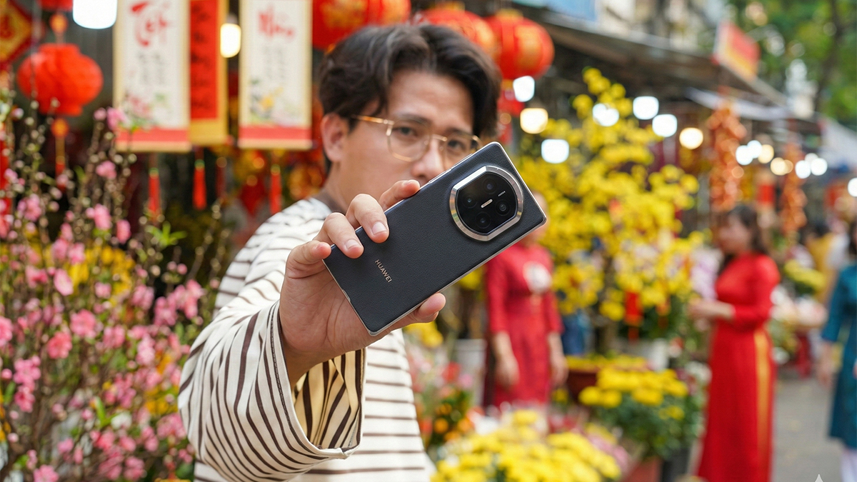 Mời bạn xem bộ ảnh Sài Gòn nô nức trước thềm Tết Bính Ngọ qua ống kính của HUAWEI Mate X7