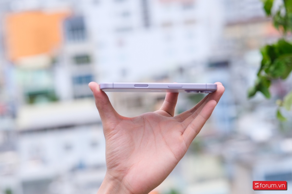 Các góc cạnh của iPhone 17