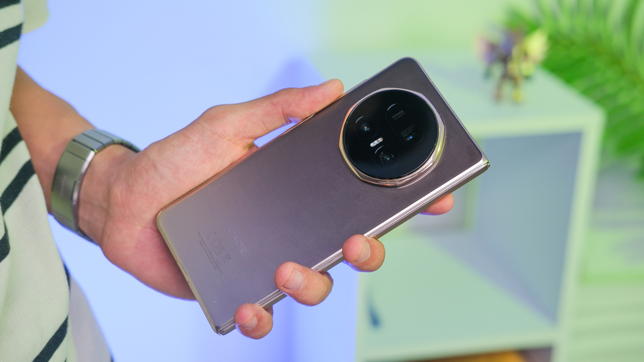 Đánh giá camera Honor Magic V5: Ai nói máy gập là chụp không đẹp như điện thoại thanh!