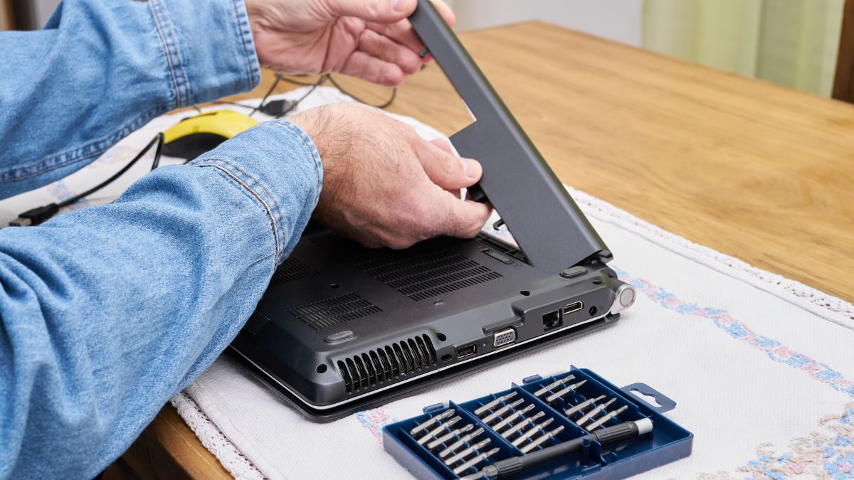 Laptop tháo pin vẫn có thể dùng được nhưng còn tùy vào dòng máy