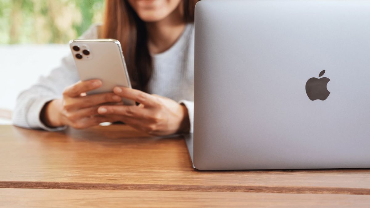 Điều kiện cần để quản lý tệp MacBook Air M4 từ xa trên iPhone