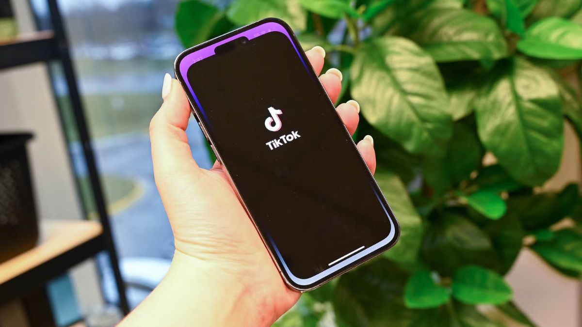 Tại sao cần xóa video đã xem trên TikTok