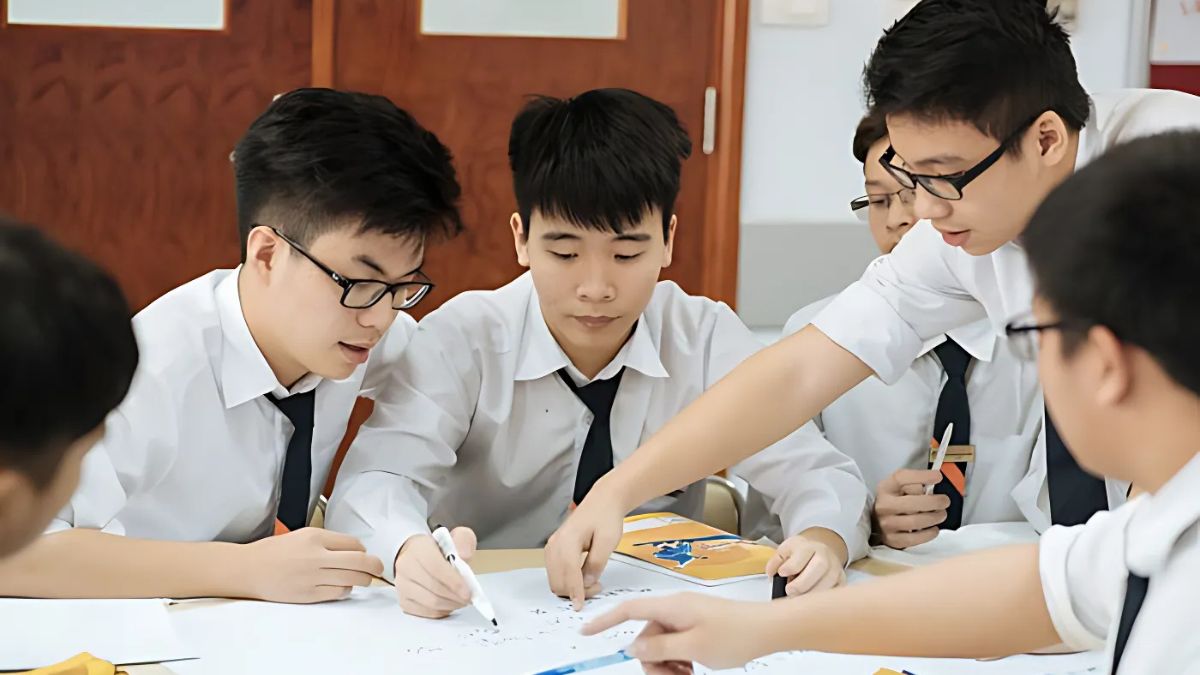 tổ hợp d01 gồm những môn nào