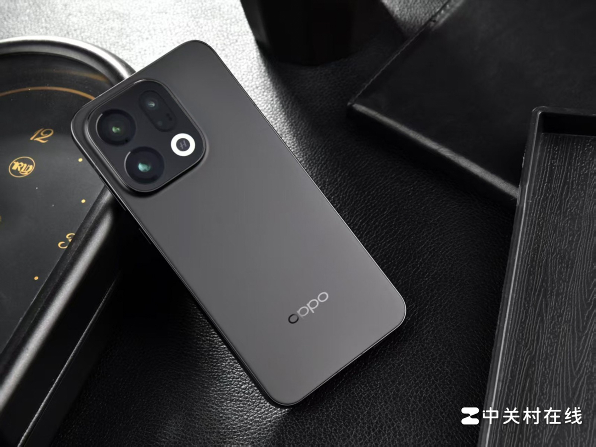 Cận cảnh OPPO Find X9 Pro