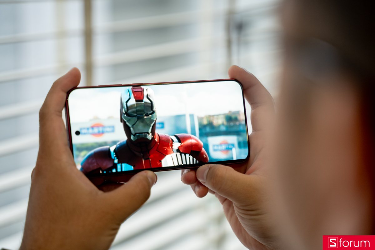 Đánh giá OPPO Find X9 với màn hình hiển thị đẹp mắt