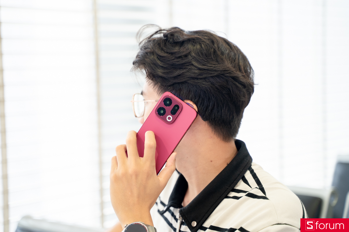 Đánh giá OPPO Find X9 với trọng lượng sử dụng tốt