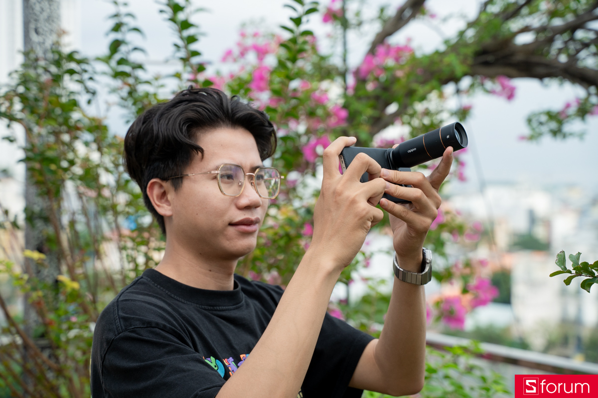 Trên tay bộ lens OPPO Find X9 Pro cho cảm giác cầm nắm tốt