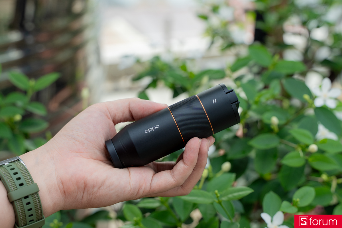 Trên tay bộ lens OPPO Find X9 Pro với ống zoom ấn tượng
