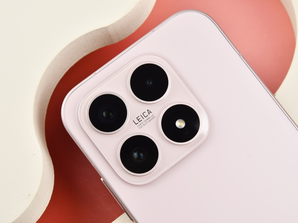 Cận cảnh Xiaomi 17 với cụm camera Leica