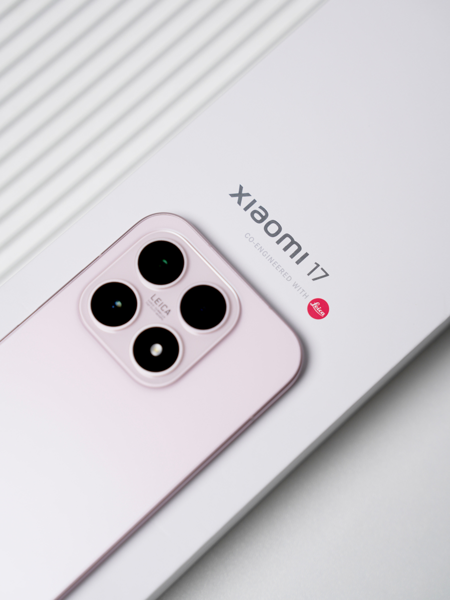 Cận cảnh Xiaomi 17 với thiết kế gọn gàng, ấn tượng