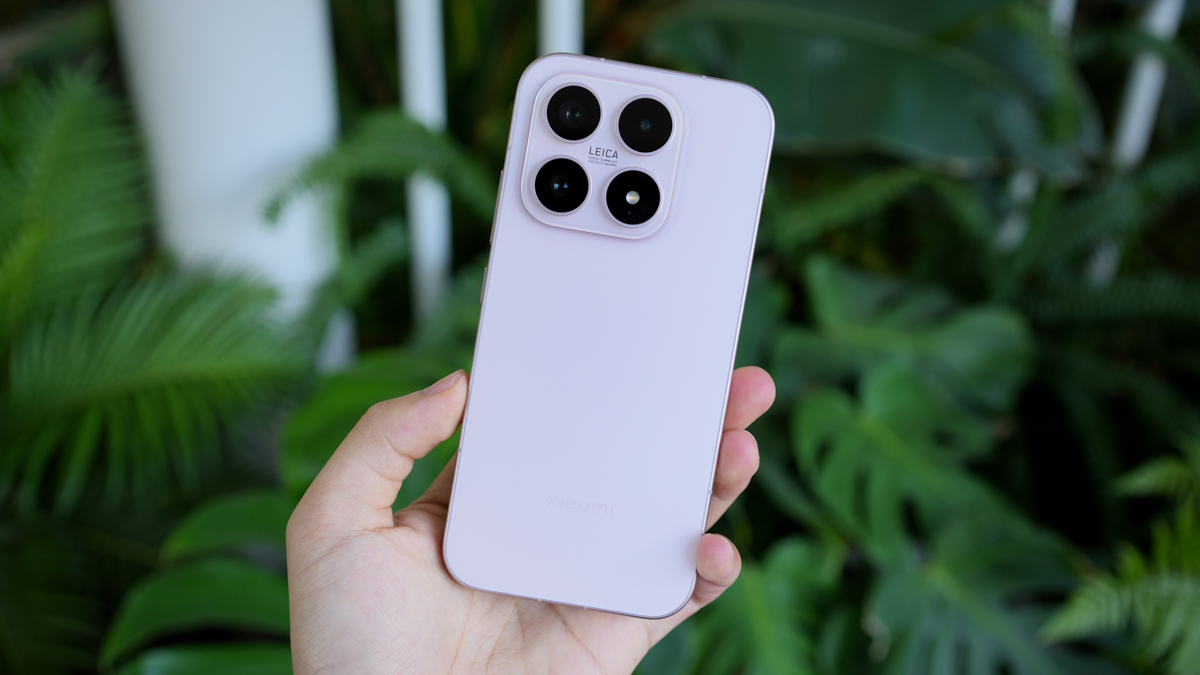 Cận cảnh Xiaomi 17: Flagship nhỏ gọn nhưng pin 7000mAh, Snapdragon 8 Elite Gen 5 mới nhất