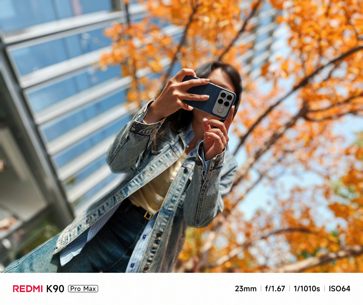 Cận cảnh Xiaomi Redmi K90 Ultra vô cùng ấn tượng