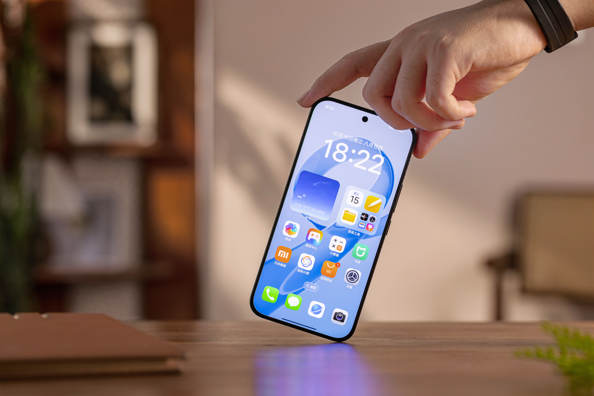 Cận cảnh Xiaomi Redmi K90 Pro Max nổi bật với màn hình đẹp măt