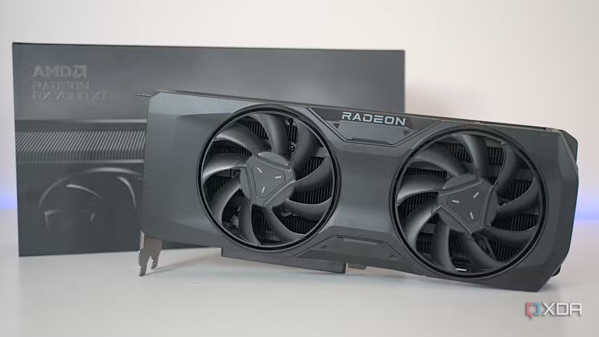 AMD Radeon RX 7800 XT