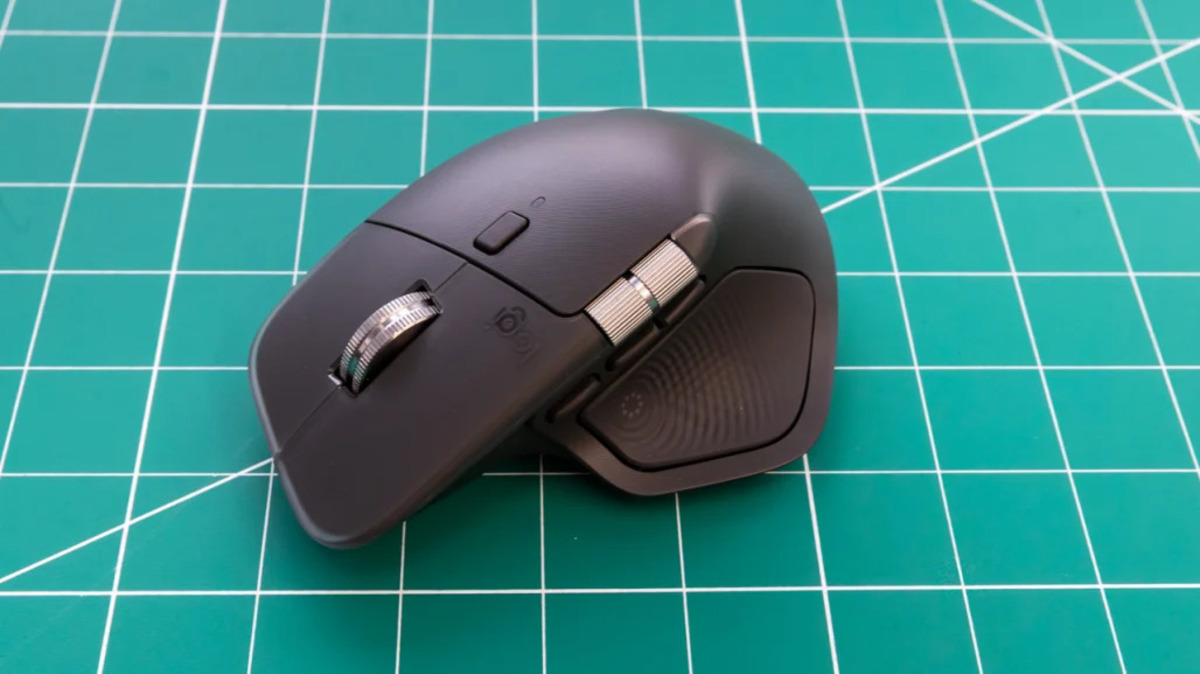 Trên tay Logitech MX Master 4 