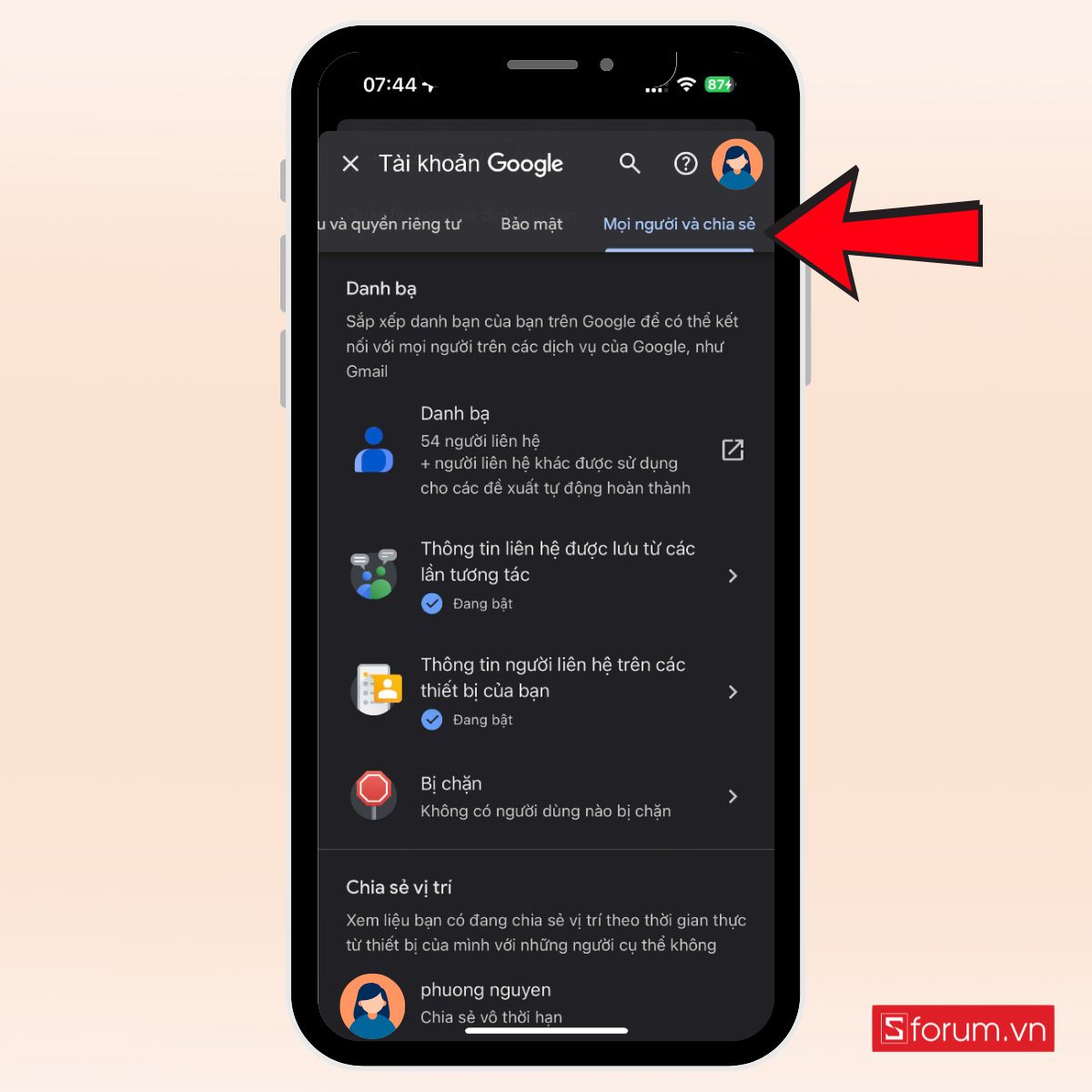 Vuốt menu chọn Mọi người và chia sẻ để chuyển danh bạ từ iPhone sang Android