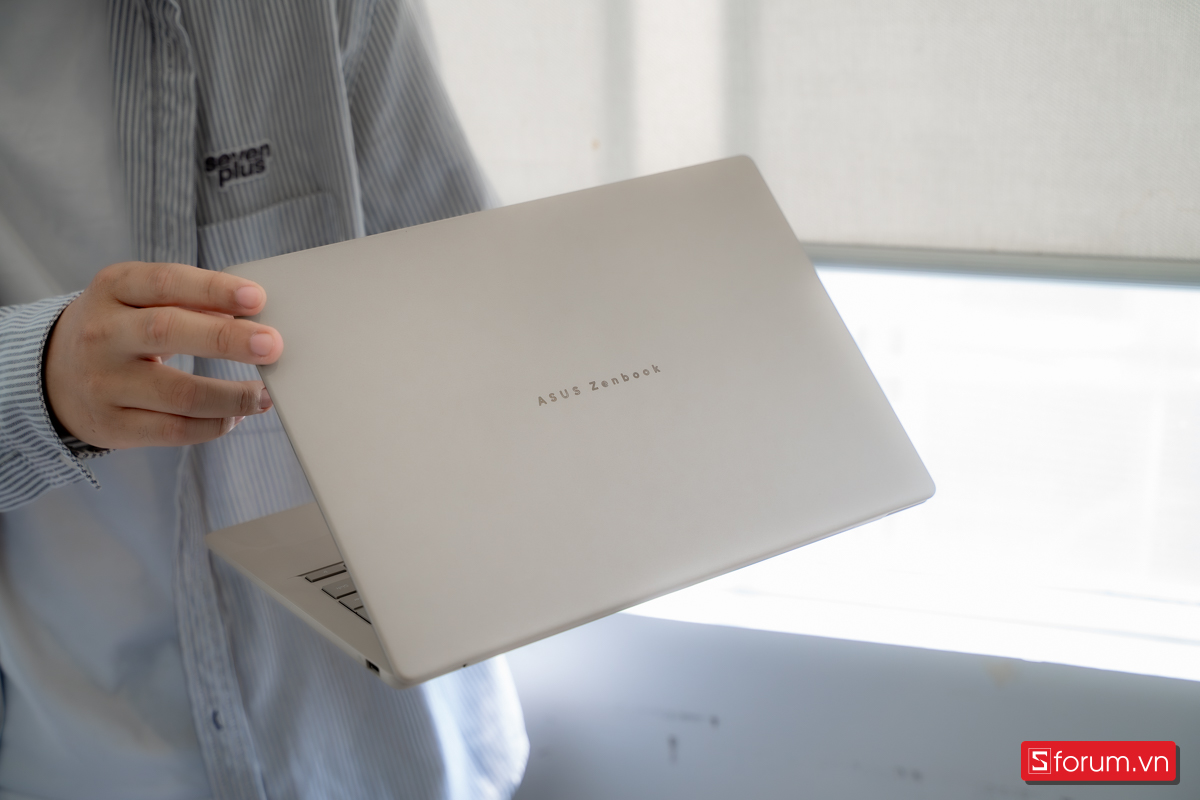 Đừng để bị hớ khi mua laptop Windows, hãy trả lời 3 câu hỏi này trước để chọn laptop phù hợp trong phân khúc 999 đến 1,499 USD