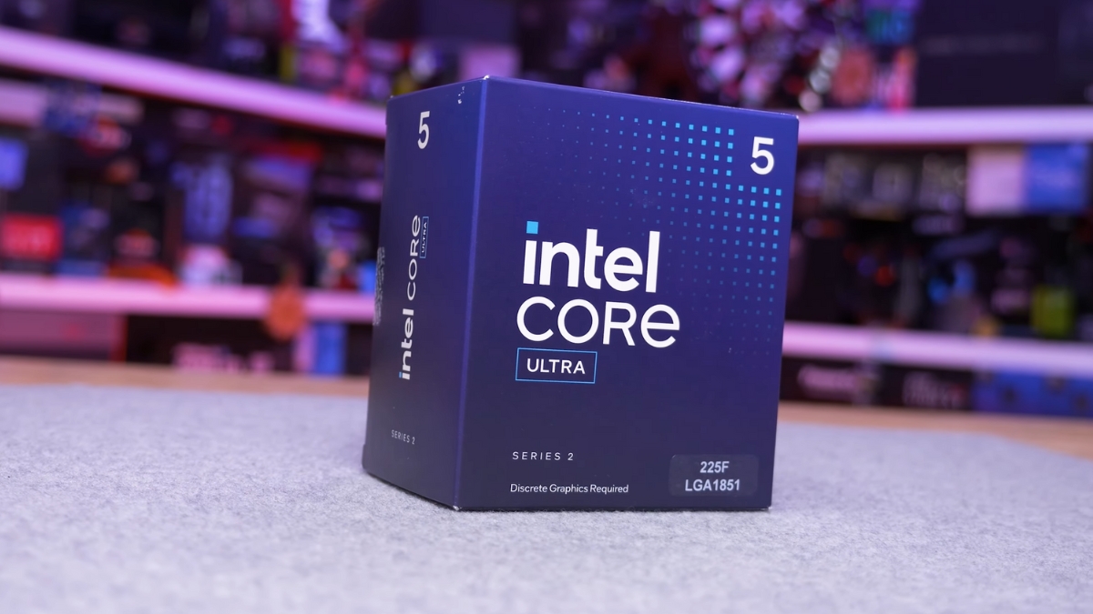 Đánh giá Intel Core Ultra 5 225F tập trung vào kiến trúc mới cách bố trí nhân và hiệu năng thực tế khi so sánh với Ryzen cùng phân khúc